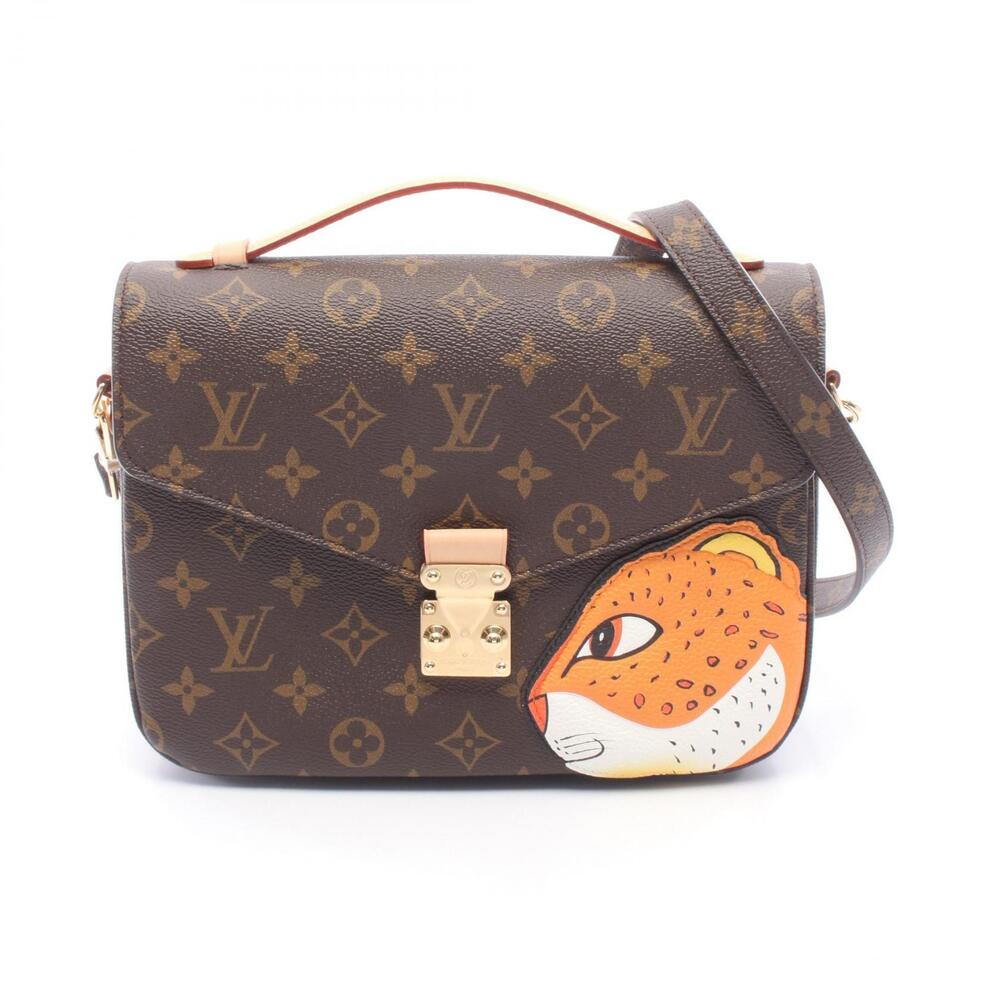 Louis Vuitton Sun Yitian Pochette Metis satchel tiger head applique